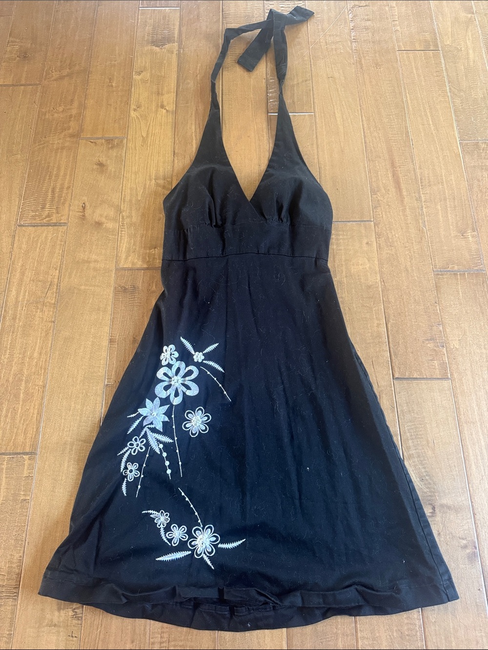 Vintage Floral Embroidered Midi Halter Dress